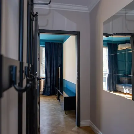 Bema 6 Cinema 公寓